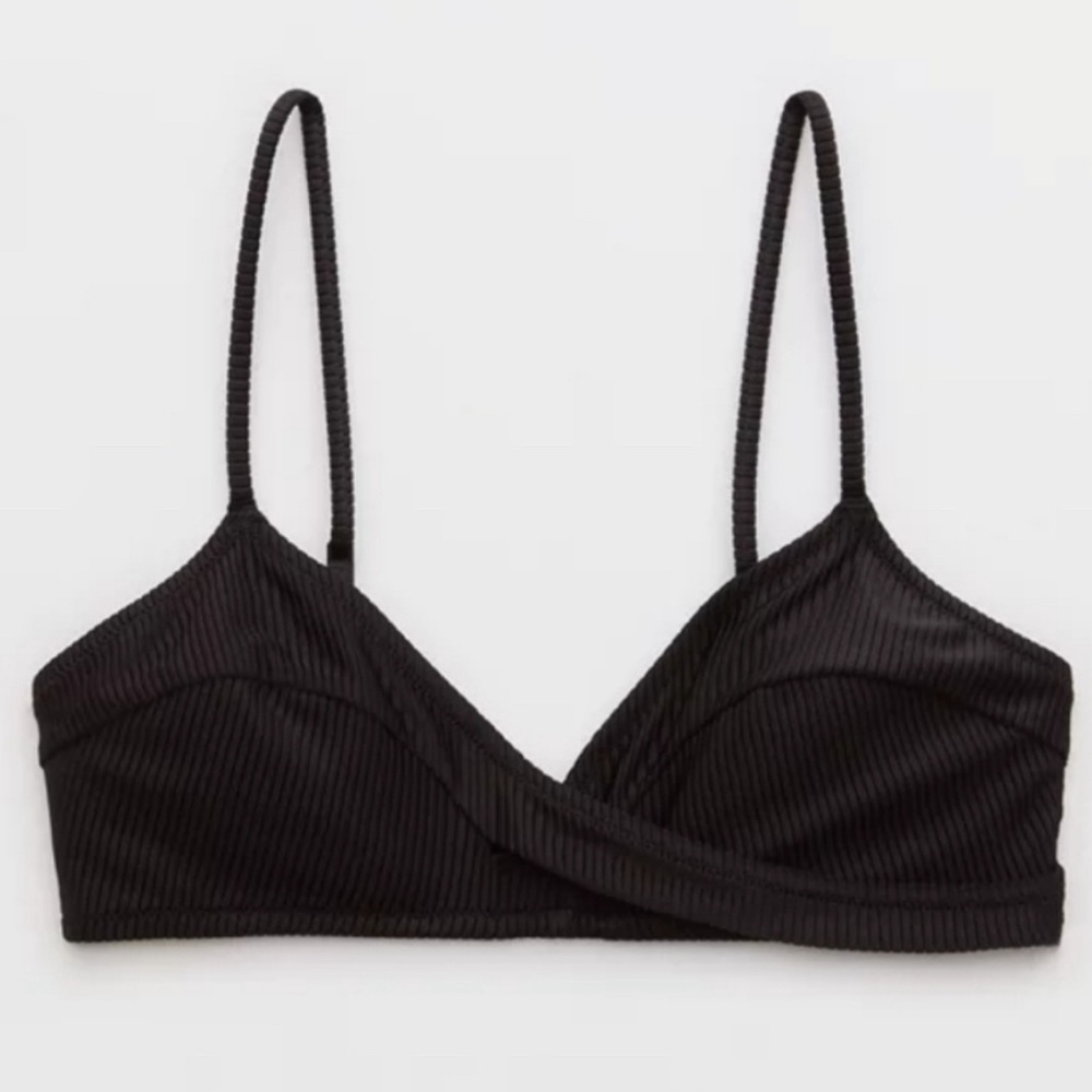 NWT Aerie Shine Rib Twist Scoop Bikini Top